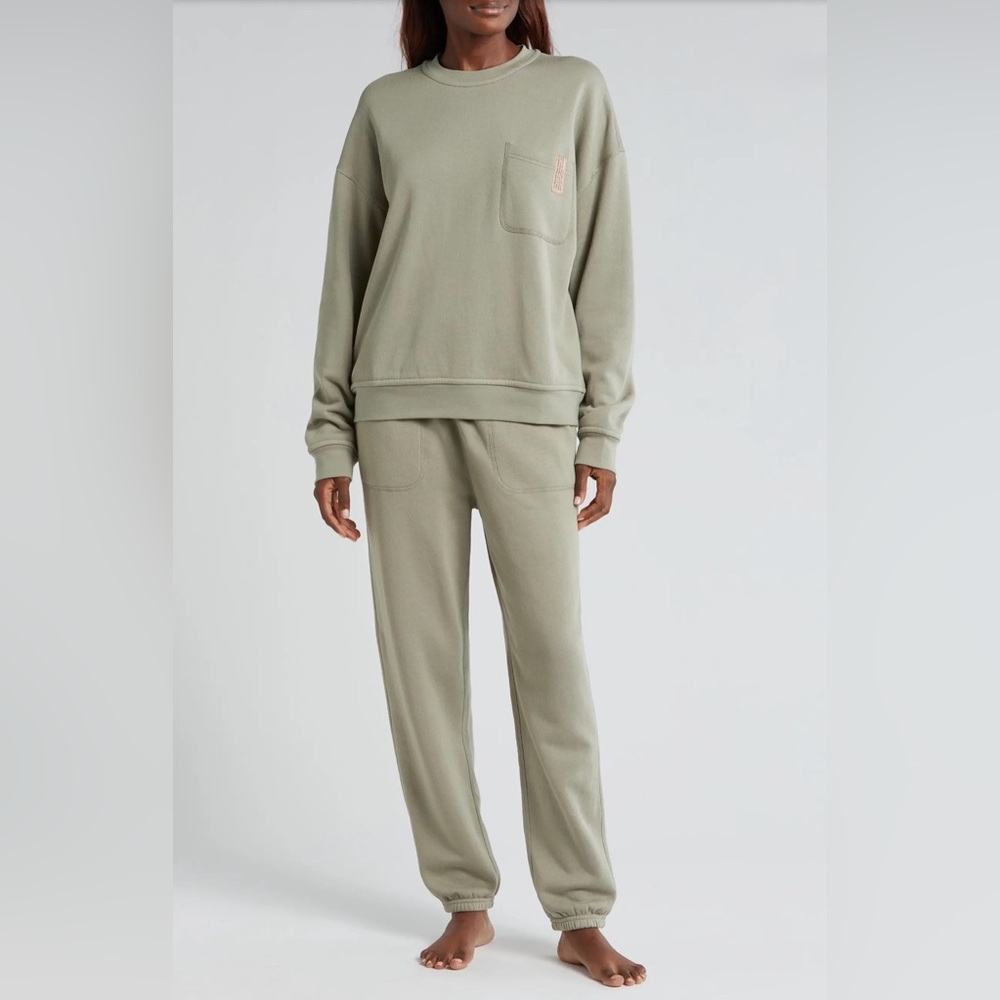 Lunya Silksweats Set, XS, Shaded Olive, Reversible Crewneck & Joggers